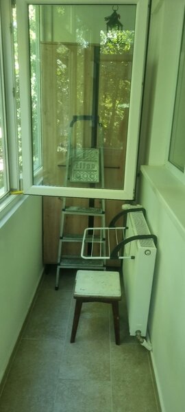 Drumul Taberei, Favorit, 2 minute metrou